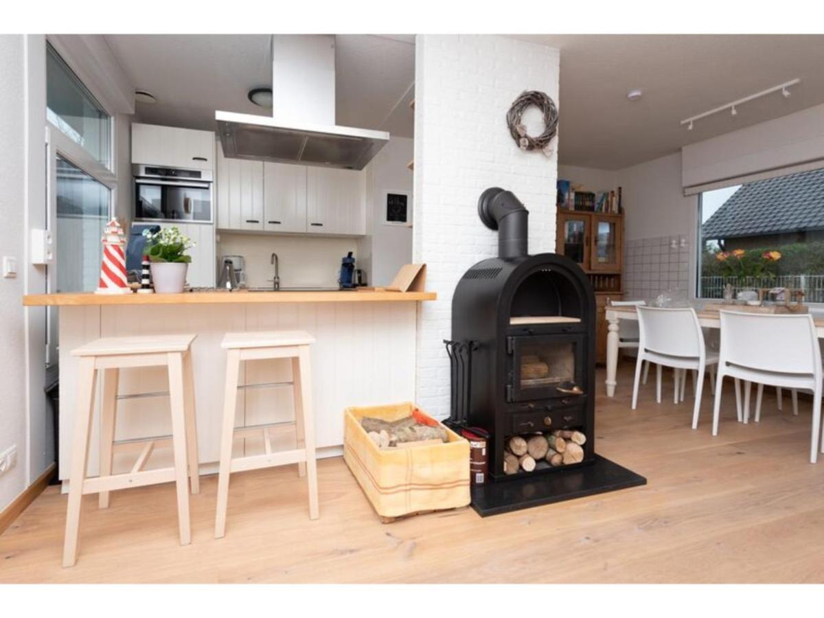Quiet Location Yet Close To The Beach And Center Large Enclosed Garden Renesse Kültér fotó